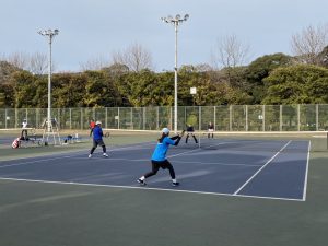 ラフ　チーム対抗戦！